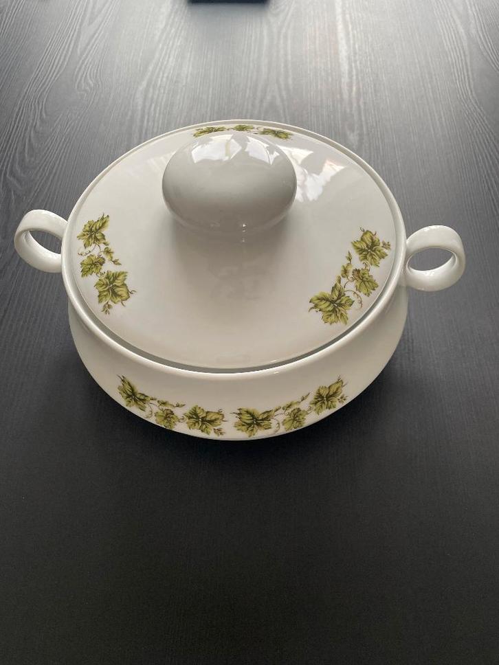 Vintage Bavaria Eschenbach schaal, Huis en Inrichting, Woonaccessoires | Schalen en Manden, Zo goed als nieuw, Schaal, Rond, Porselein of Keramiek