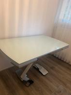 Moderne uitschuifbare eettafel/ glazen blad en metalen poten, Huis en Inrichting, Tafels | Eettafels, 150 tot 200 cm, Vijf personen of meer