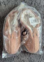 Pantoffels maat 37, Kleding | Dames, Schoenen, Ophalen of Verzenden, Nieuw, Pantoffels of Sloffen