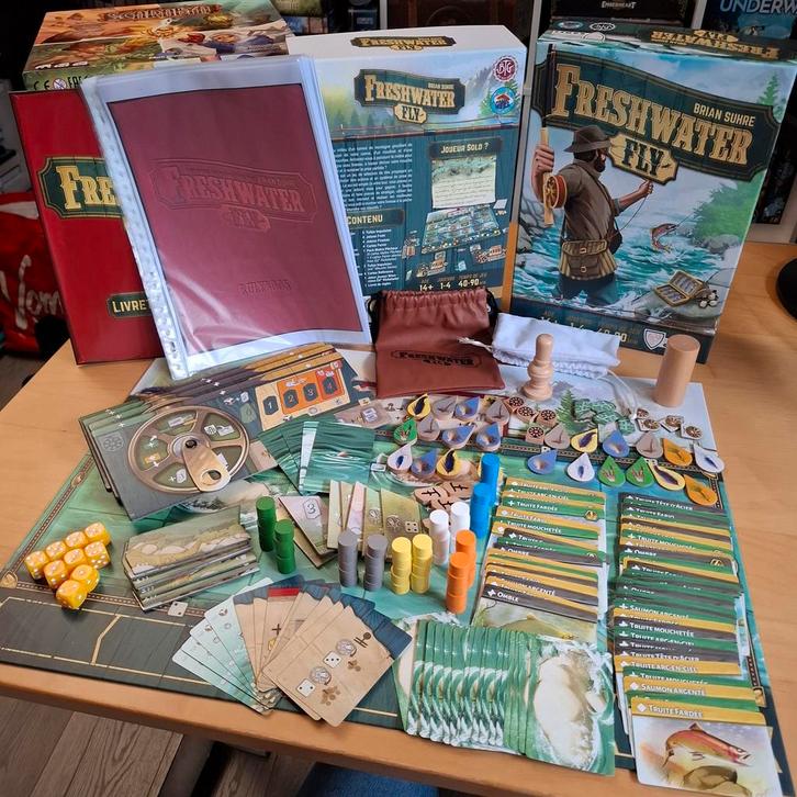 Freshwater Fly de luxe bellwether games, Hobby en Vrije tijd, Gezelschapsspellen | Bordspellen, Zo goed als nieuw, Ophalen of Verzenden