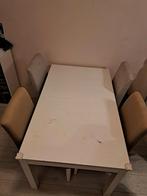 Uitschuifbaare tafel van Ikea met 4 stoelen!, Huis en Inrichting, Complete eetkamers, Ophalen of Verzenden, Gebruikt, 4 tot 6 stoelen