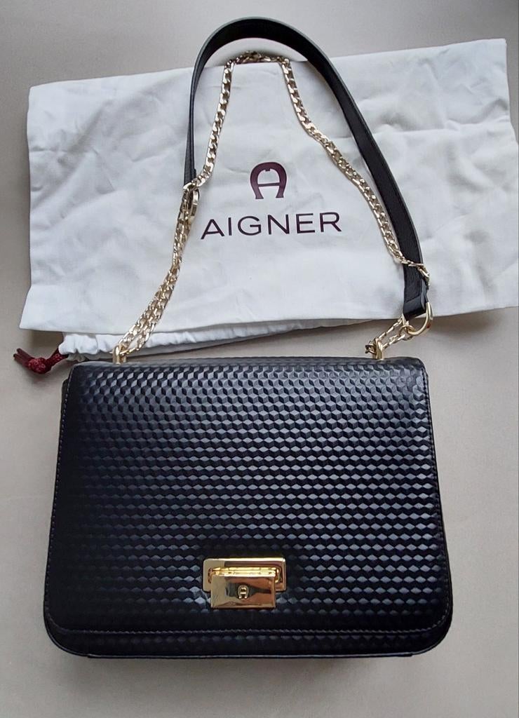 AIGNER - LUCY, Ophalen, Zo goed als nieuw, Zwart, Schoudertasje