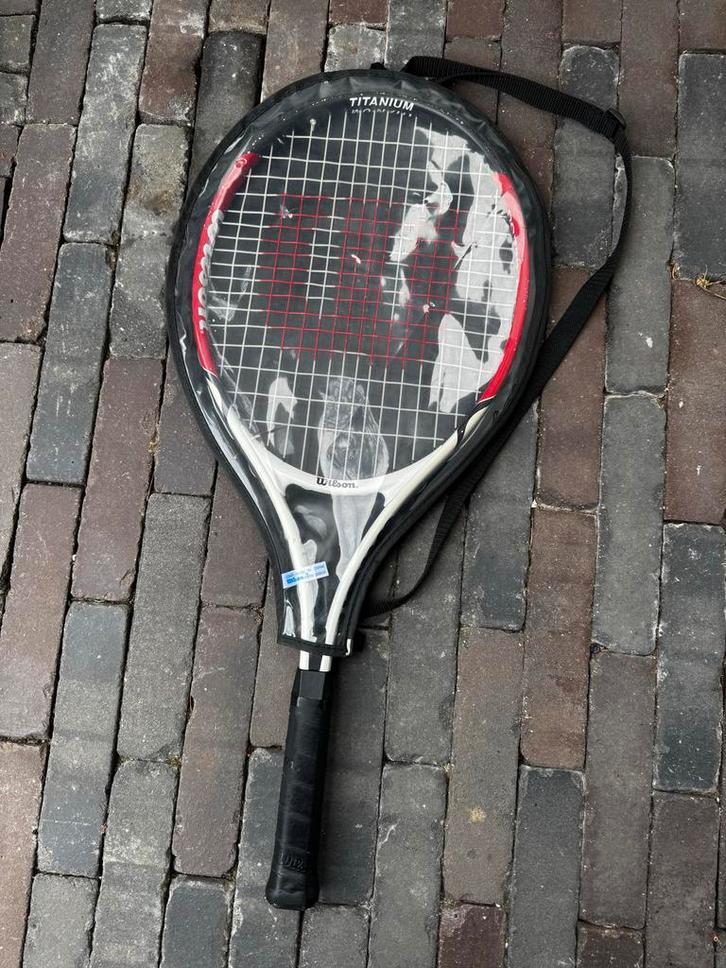 Wilson Roger Federer 25 Kinder Racket + Tas, Sport en Fitness, Tennis, Gebruikt, Racket, Wilson, Ophalen of Verzenden