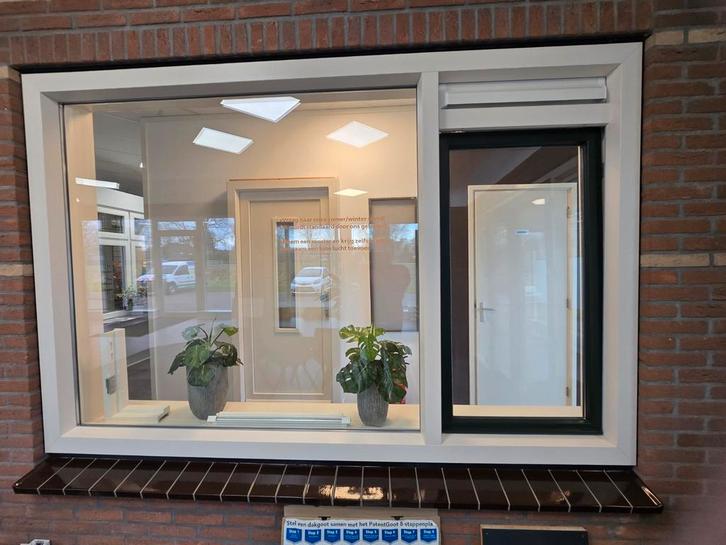 KOZIJN RAL 9001 met DRAAIDEEL RAL 6009, Doe-het-zelf en Verbouw, Deuren en Horren, Nieuw, Overige typen, 200 tot 215 cm, Kunststof