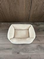 Beige katten/honden mand, Ophalen, Zo goed als nieuw