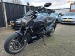 Ducati Naked Bike Diavel Carbon FACE LIFT, 1198 cc, Bedrijf, Meer dan 35 kW, Naked bike