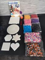 Strijkkralenset grote hoeveelheid met boekje + nieuwe zakjes, Ophalen of Verzenden, Zo goed als nieuw, Materiaal