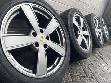 20 " Porsche Cayenne S 9Y E-Hybrid Coupe velgen winterbanden beschikbaar voor biedingen