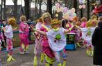 Kleine poppen loopgroep carnaval/ optocht (7 pers), Ophalen of Verzenden, Gedragen, Carnaval, Kleding