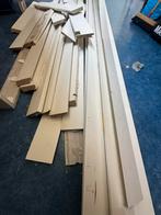 Plinten wit 10 cm hoogte totaal +- 28 mtr TEAB, Ophalen, Gebruikt, Mdf, 200 tot 250 cm