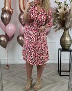 Roze Tijgerprint Jurk - One Size 38-48, Kleding | Dames, Jurken, Maat 42/44 (L), Nieuw, Ophalen of Verzenden, Knielengte