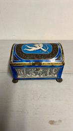 Vintage Koektrommel goudkleurige rand en blauw decor, Verzamelen, Ophalen of Verzenden, Gebruikt, Koek(jes)