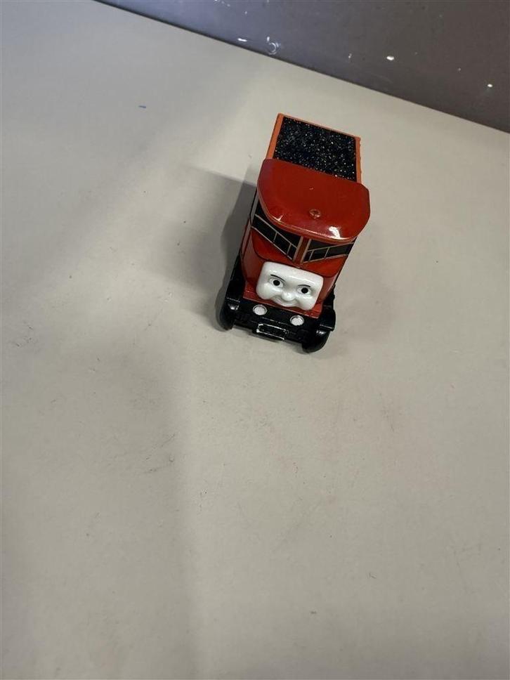 Thomas de trein - Elizabeth - Tomy Trackmaster, Verzamelen, Poppetjes en Figuurtjes, Zo goed als nieuw, Ophalen of Verzenden