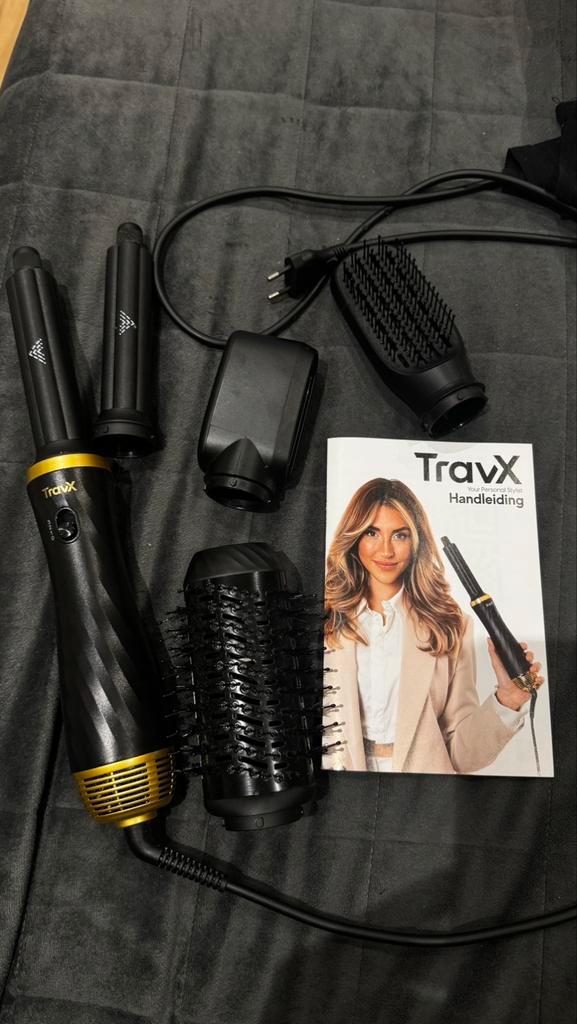 TravX Air Styler 6 in 1 Multifunctional Hair Styler, Sieraden, Tassen en Uiterlijk, Uiterlijk | Haarverzorging, Zo goed als nieuw