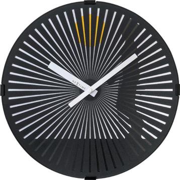 Wandklok NeXtime Walking Men beschikbaar voor biedingen