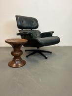 1 Vitra Eames Lounge Chair + Ottoman Groen Leer 2001