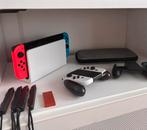 Nintendo switch Oled - inc accessoires, Spelcomputers en Games, Spelcomputers | Nintendo Switch, Ophalen, Zo goed als nieuw, Switch OLED