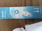 Oral b Pro 500-700 type 4729 paars, Ophalen of Verzenden, Nieuw, Mondverzorging
