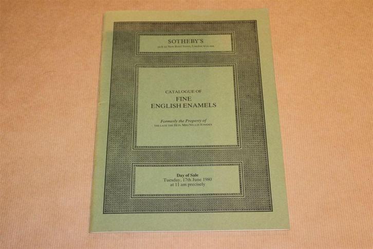 Veilingcatalogus - Fine English Enamels - Sottheby's, Antiek en Kunst, Antiek | Overige Antiek, Ophalen of Verzenden