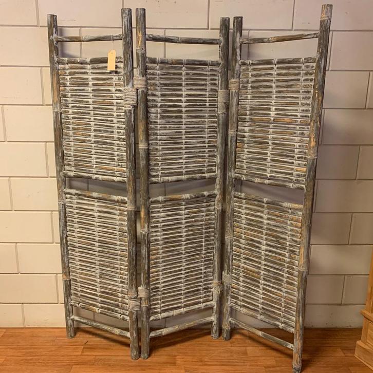 Kamerscherm - bamboe – grey wash - 150 cm breed - TTM Wonen, Huis en Inrichting, Woonaccessoires | Kamerschermen, Nieuw, Ophalen of Verzenden
