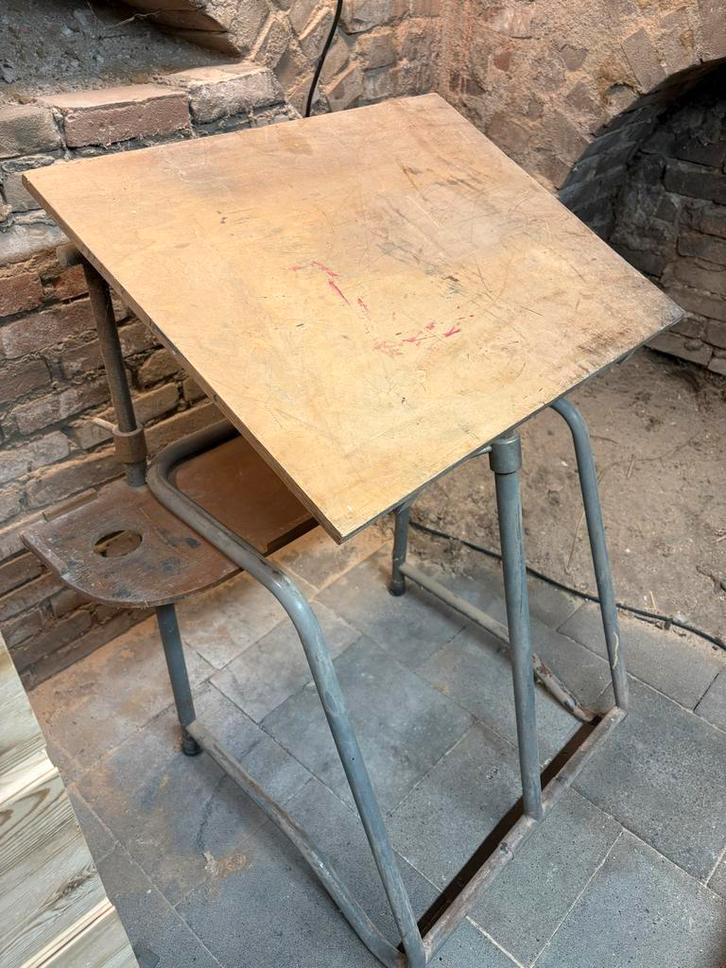 Ouderwetse Tekentafel / Lessenaar, Doe-het-zelf en Verbouw, Tekentafels, Gebruikt, Minder dan 130 cm, Ophalen