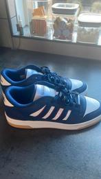 Adidas schoenen maat 46, Ophalen of Verzenden, Zo goed als nieuw