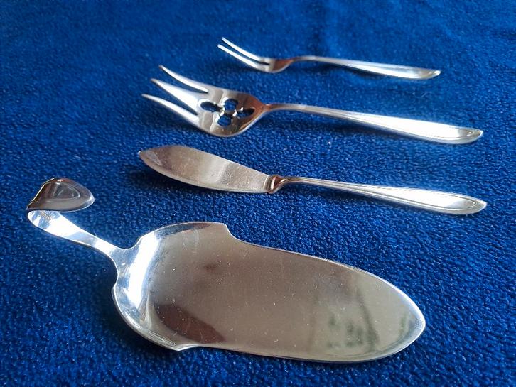 Vintage Keltum bestek met posthoorn, Antiek en Kunst, Antiek | Bestek, Ophalen of Verzenden