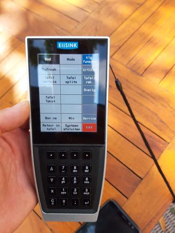 Mobiel pro te koop aangeboden beschikbaar voor biedingen