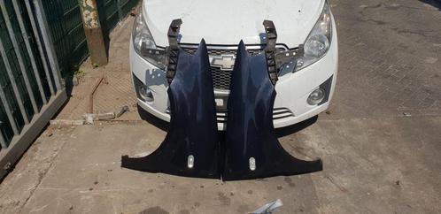 VW POLO 6N2  VOORSCHERMEN MET KLEURCODE, Auto-onderdelen, Carrosserie en Plaatwerk, Spatbord, Gebruikt, Ophalen of Verzenden