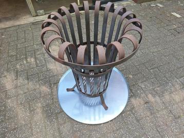 tuintafel vuurkorf in 1 (nieuw) beschikbaar voor biedingen
