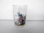 Asterix en Obelix glas knuffelt asterix - idefix, Ophalen of Verzenden, Asterix en Obelix, Zo goed als nieuw, Gebruiksvoorwerp
