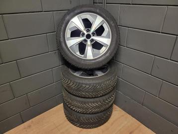 Audi A3 velgen 16 inch met winterbanden  beschikbaar voor biedingen