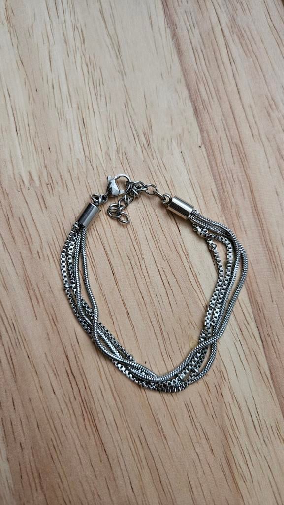 Ixxxi armband, Ophalen of Verzenden, Zo goed als nieuw, Zilver