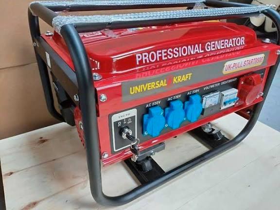 Aggregaat/generator 9500w geluidstil nieuw gratis Levering, Doe-het-zelf en Verbouw, Aggregaten, Nieuw, Benzine, 10 tot 30 kVA