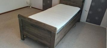 Bossflex 6 electrisch bed, als nieuw. beschikbaar voor biedingen