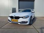BMW 3-Serie 2.0 D 318 2012 Wit handgeschakeld, Auto's, Achterwielaandrijving, Wit, Bedrijf, Navigatiesysteem