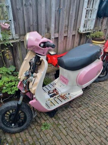 Iva lux snor frame 2012 beschikbaar voor biedingen