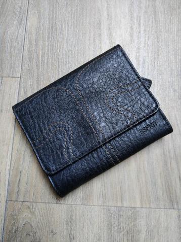 Portemonnee Esprit beschikbaar voor biedingen