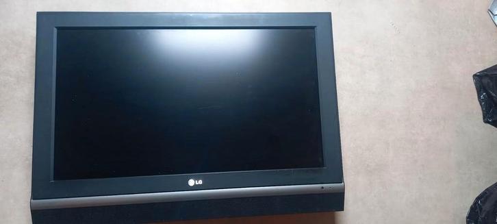 LG TV - 32 inch, Audio, Tv en Foto, Televisies, Gebruikt, LCD, 60 tot 80 cm, HD Ready (720p), LG, 50 Hz, Ophalen