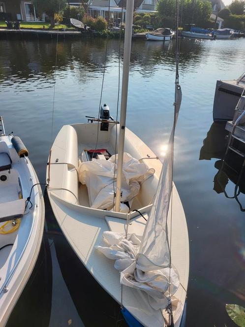Möwe Zeilbootje compleet met Yamaha Malta 3.5pk, Watersport en Boten, Open zeilboten, Gebruikt, Overige typen, 3 tot 6 meter, Polyester