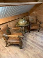 Set kasteelstoelen met drankglobe, Antiek en Kunst, Ophalen of Verzenden