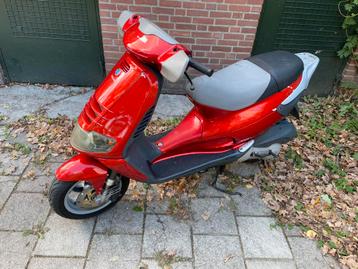 Piaggio skipper 125cc met duitse papieren beschikbaar voor biedingen