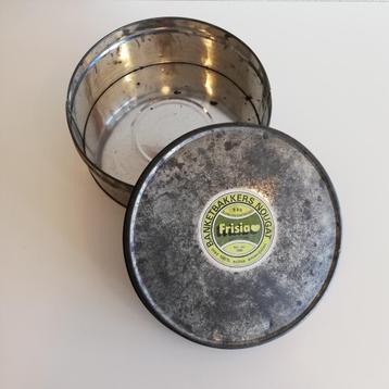 Vintage Frisia blik voor 5 kg nougat beschikbaar voor biedingen