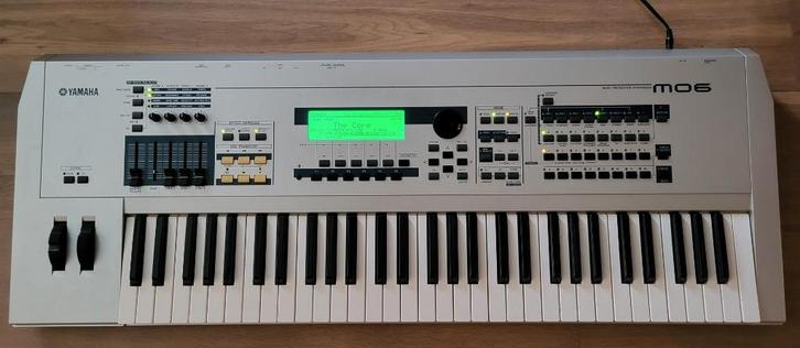 Yamaha MO6 Synthesizer Keyboard, Muziek en Instrumenten, Synthesizers, Gebruikt, 61 toetsen, Yamaha, Met midi-aansluiting, Ophalen