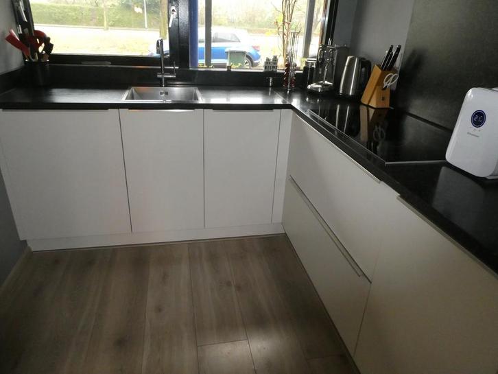 keuken, Huis en Inrichting, Keuken | Complete keukens, Gebruikt, Hoekkeuken, Overige kleuren, Graniet of Steen, Ophalen