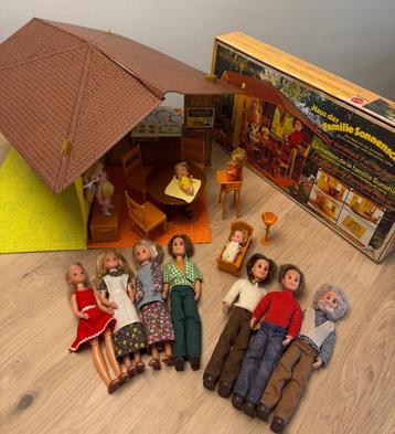 The Sunshine Family home / huis (Mattel) (jaren ’70) beschikbaar voor biedingen
