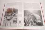 Spoor & Trein — Het Grote Spoorweg-jaarboek [Editie 2002], Tram, N.v.t., Ophalen of Verzenden, Zo goed als nieuw