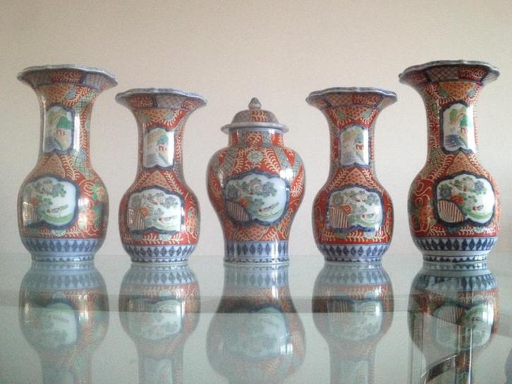 Origineel kaststel van 5 Petrus Regout Imari siervazen, Antiek en Kunst, Curiosa en Brocante, Ophalen