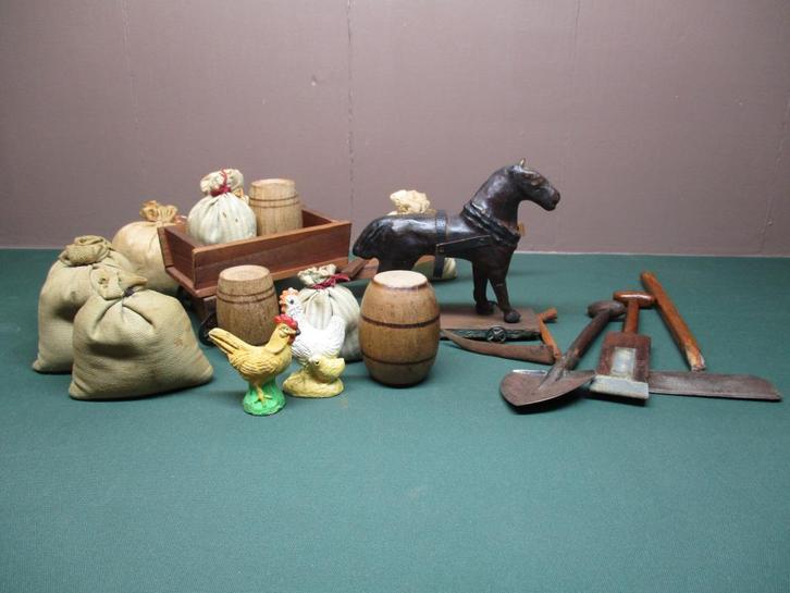 Set antiek toebehoren voor poppenhuis winkeltje/stal ed., Antiek en Kunst, Antiek | Speelgoed, Ophalen of Verzenden