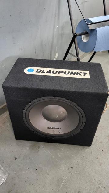 Subwoofer met 500 watt versterker | Golf 4 beschikbaar voor biedingen